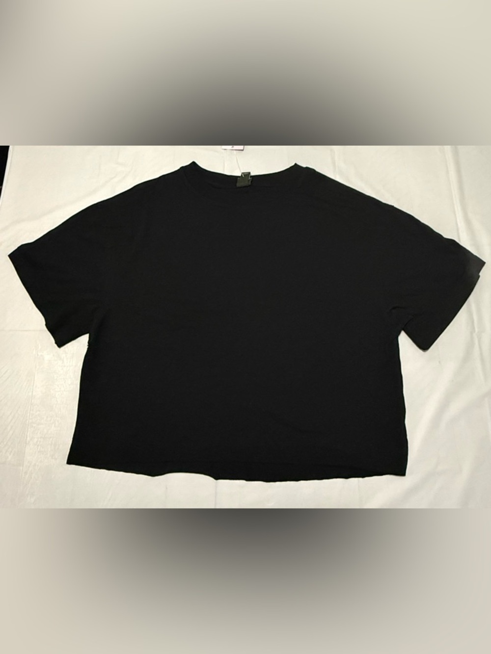 Women’s Extra Small Wild Fable Black Top T Shirt Shortsleeve Cropped XS NEW